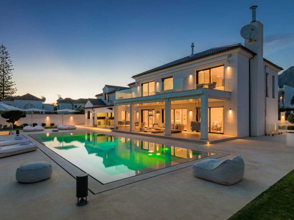 Ultra-Luxury Market Above Three Million Euros