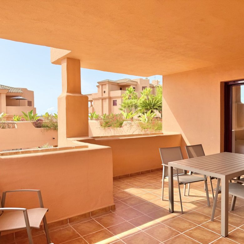 Modern 2-bed apartment Benahavis resort Costa del Sol