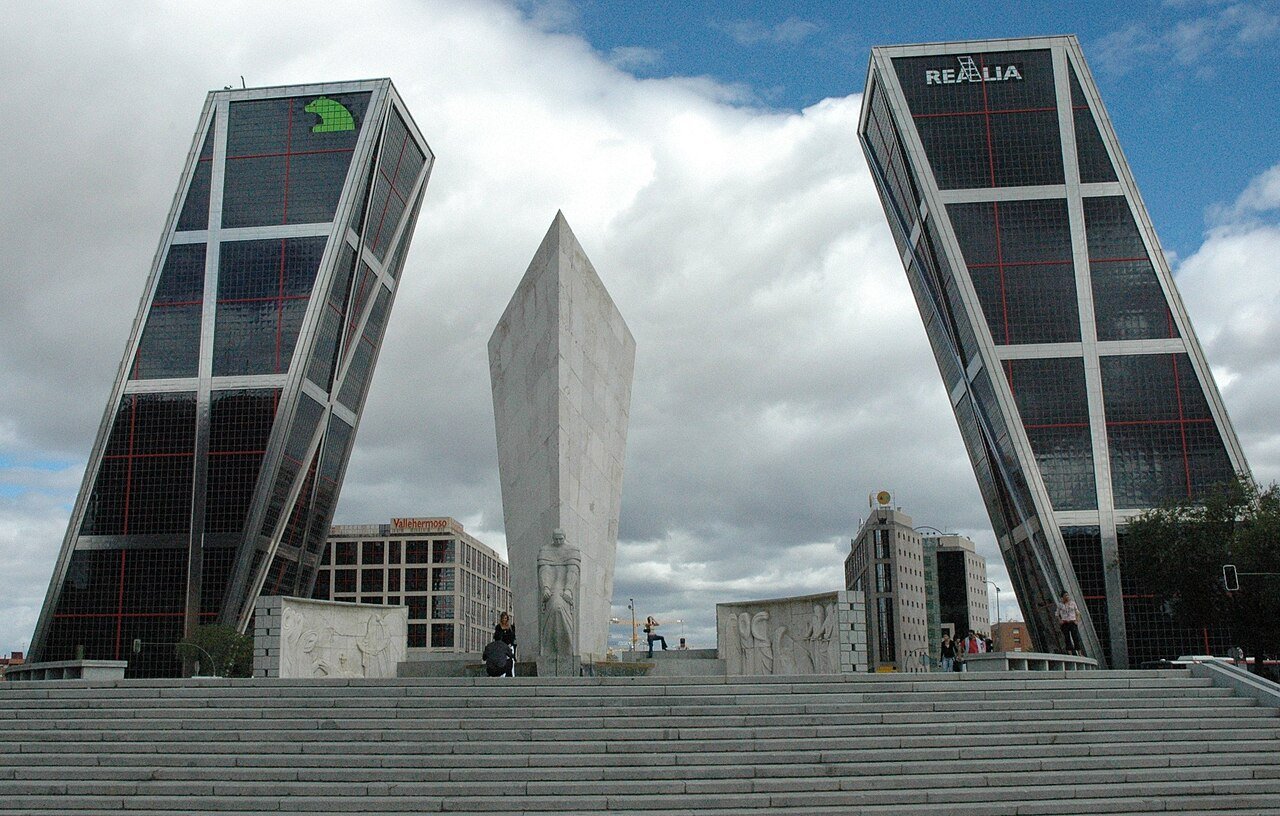Plaza de Castilla en el barrio de Castilla