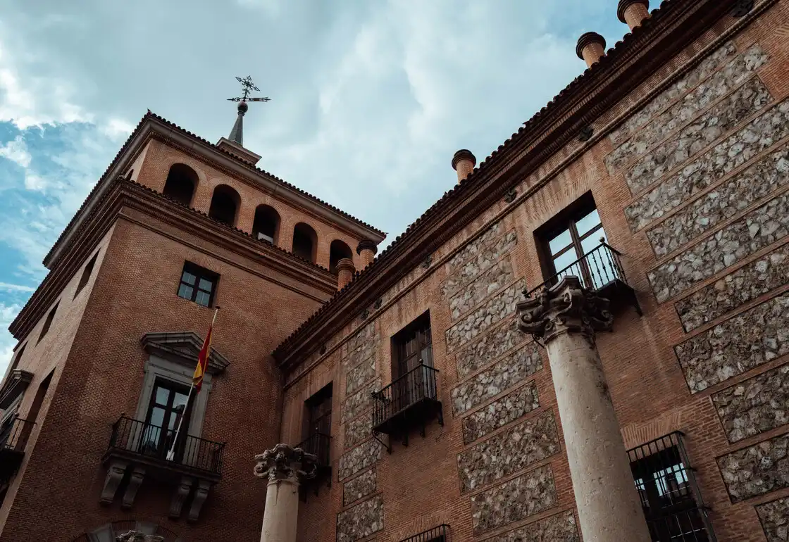 casa-de-las-siete-chimeneas